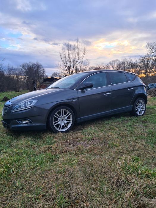 Lancia Delta 1.4 t-jet 150KM 2008rok