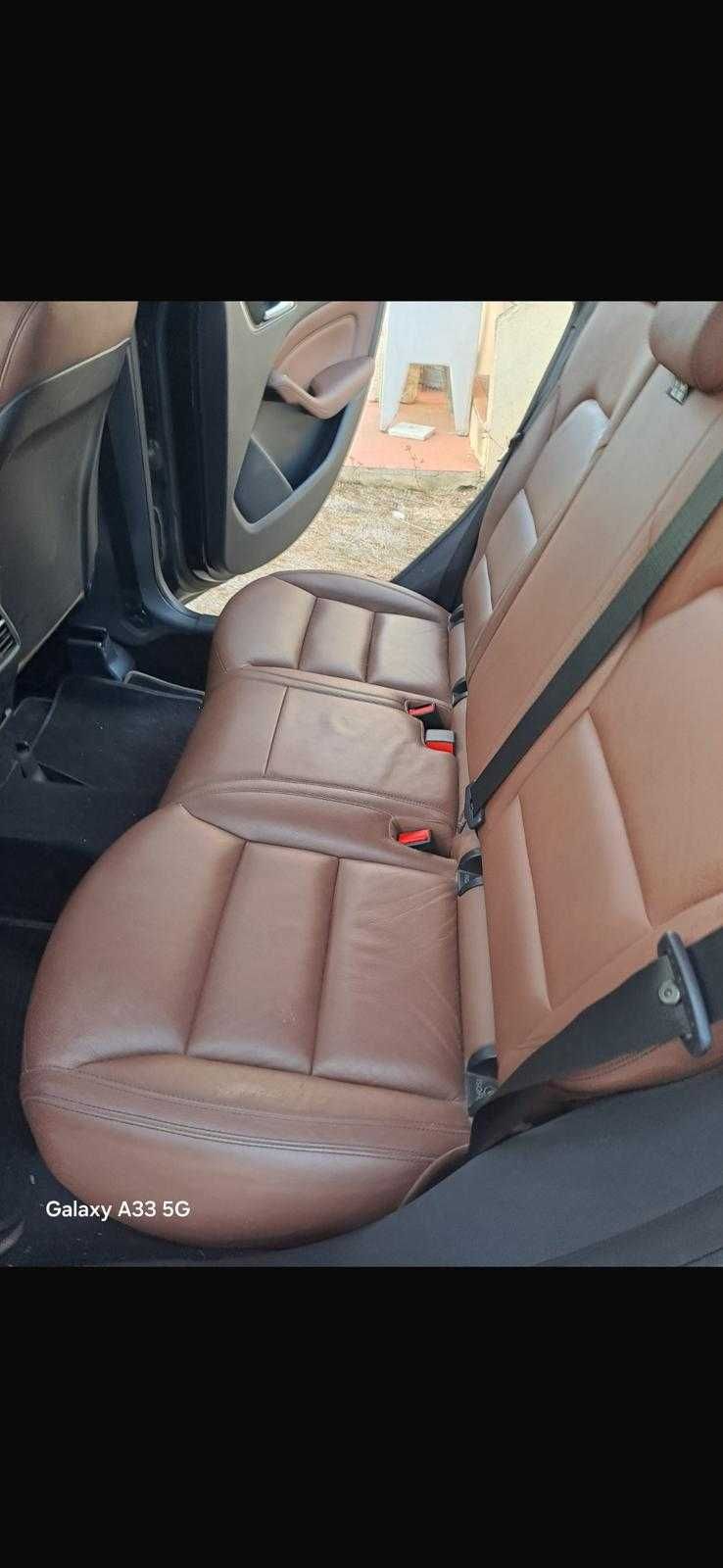 Mercedes Benz  B200