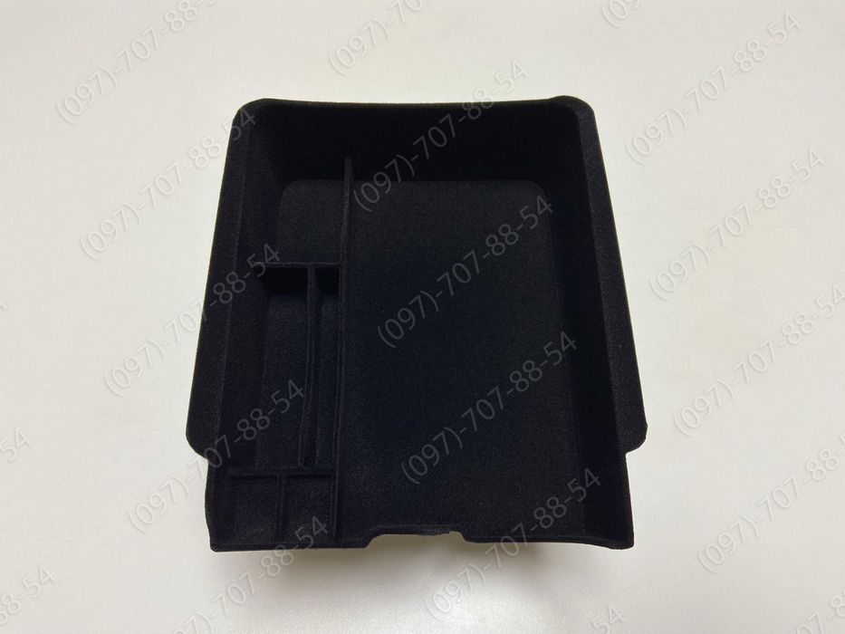 Органайзери (консолі) Tesla Model 3, Model Y