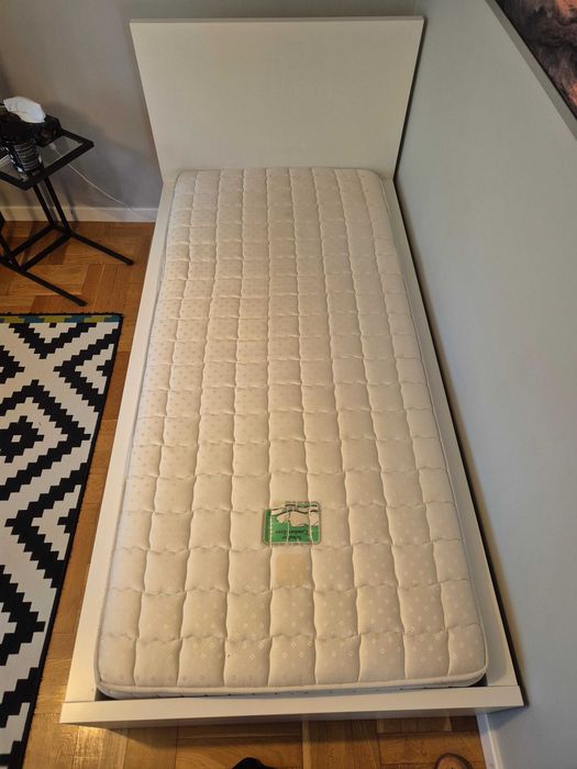 Łóżko Malm 90x200 z materacem