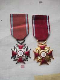 Stare medale Krzyże krzyż zasługi złoty srebrny  PRL    S