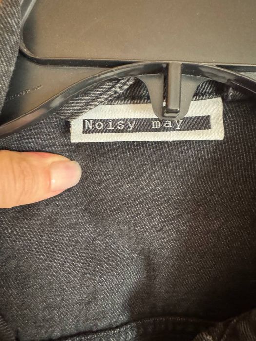 Жіноча куртка  із деніма від Noisy May. Розмір S