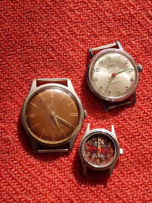 Zegarki do naprawy Timex zeg z NRD  I INNY