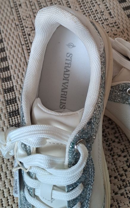 Кросівки жіночі 39р.