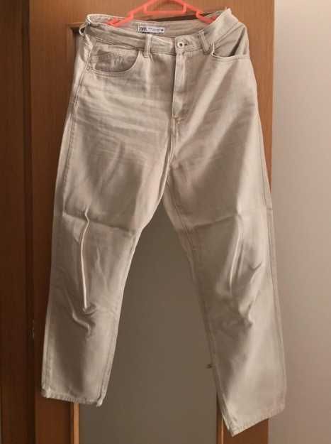 Calças Bege Zara
