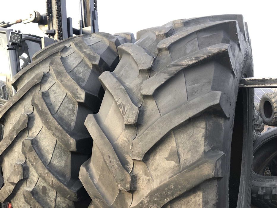 710/70R42 Opony TRELLEBORG TM900 Radialna 50%Bieżnika