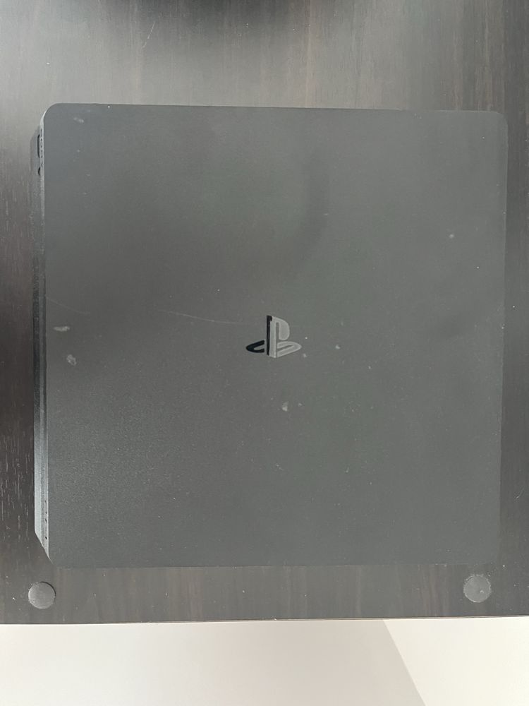 Playstation 4 slim 1tb