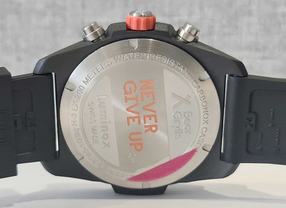 Чоловічий годинник часы Luminox 3782 Bear Grylls 45mm Carbon Tririum