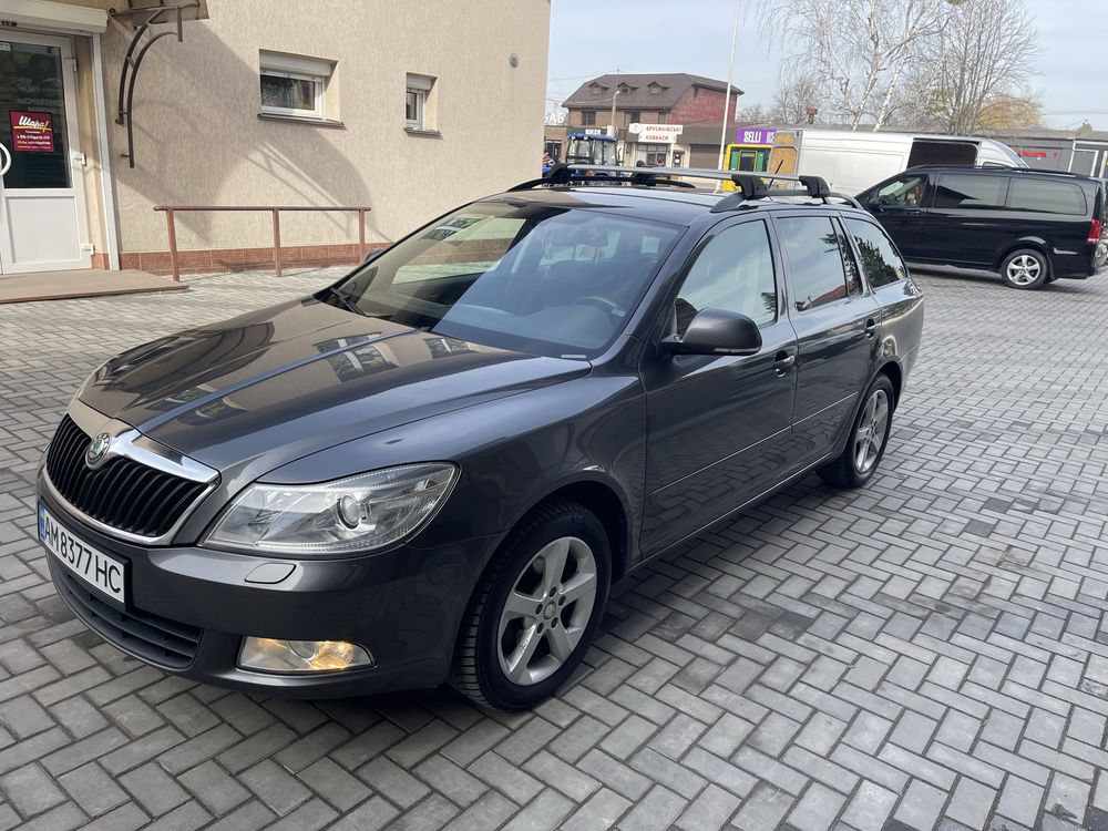 Шкода октавія 2,0 дизель автомат