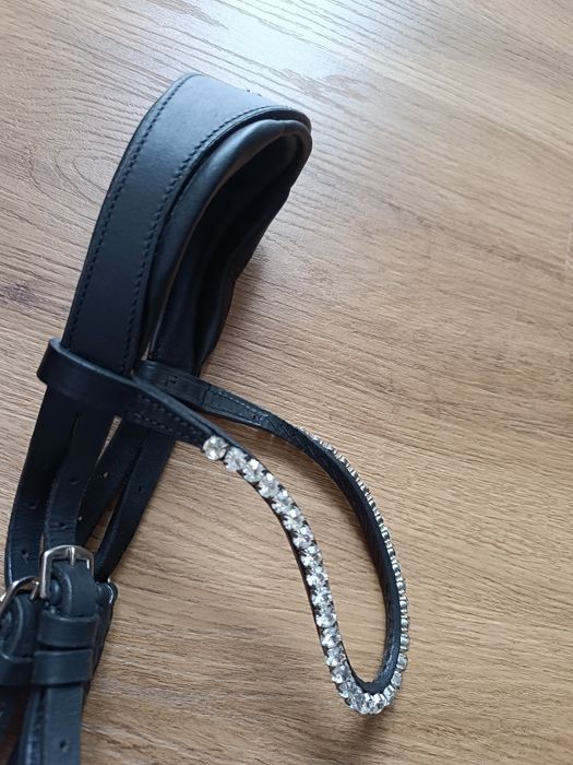 Full ogłowie anatomiczne czarne