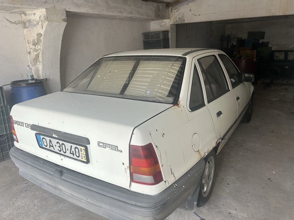 Opel kadett 1.3 s