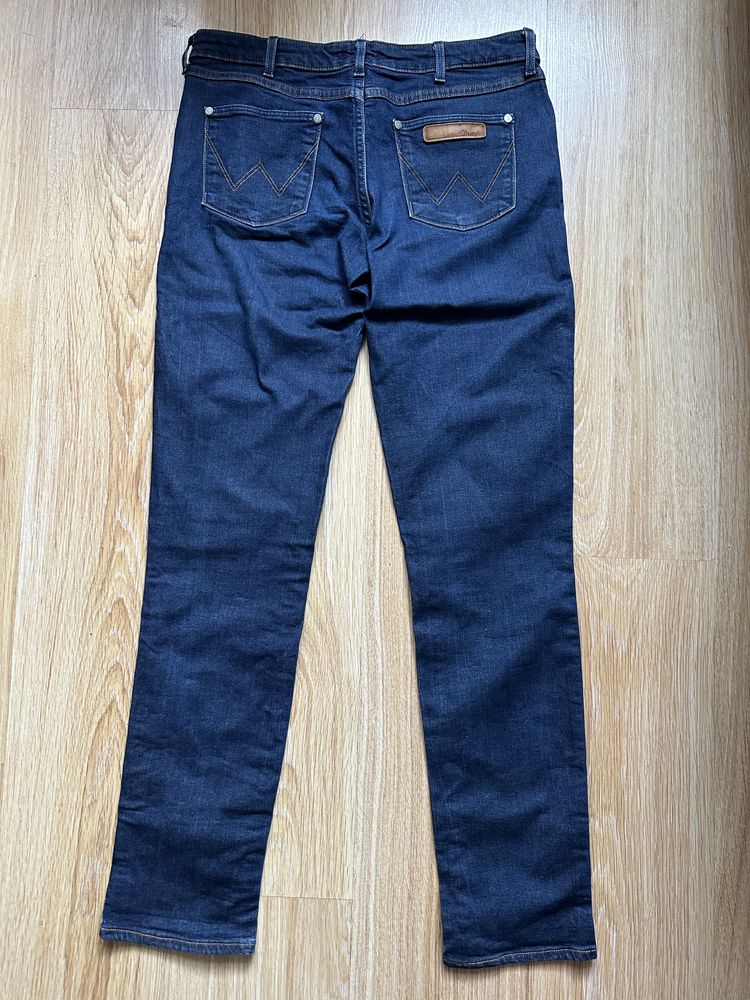 Spodnie Damskie Jeansowe Niski Stan Wrangler