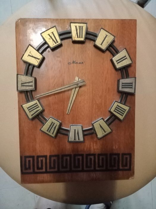 Часы,* Маяк.*дерево СССР