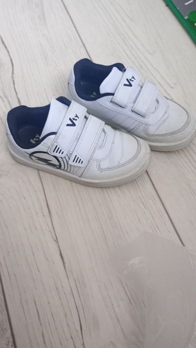 Buty sportowe 28 adidasy dla dziecka