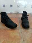 2 pares de botas