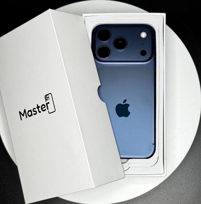 Apple iphone 17 PRO 256gb blue NIEAKTYWOWANY normal sim