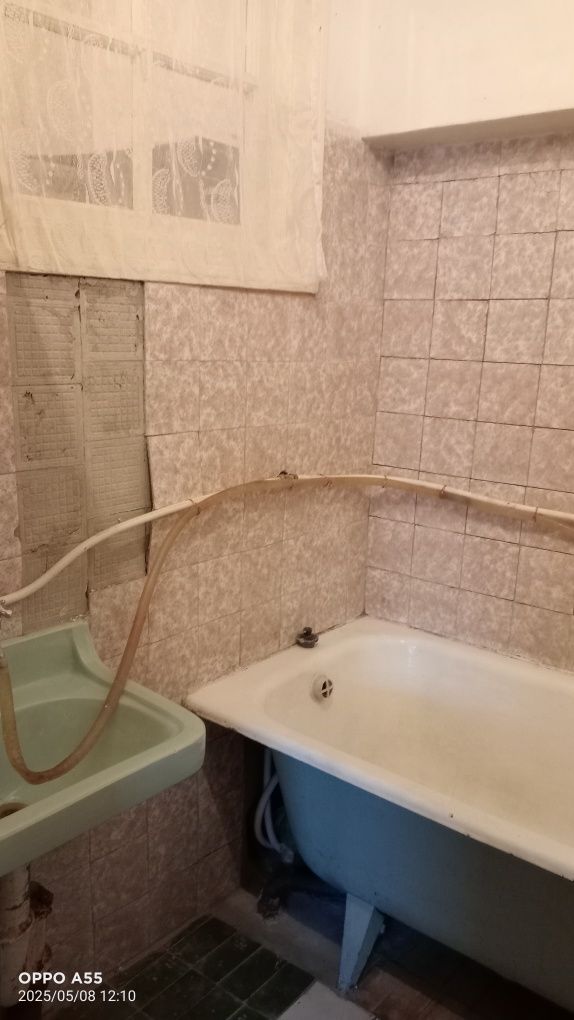 Продам 3х кімнатну квартиру , вул.Героеа  Ато
