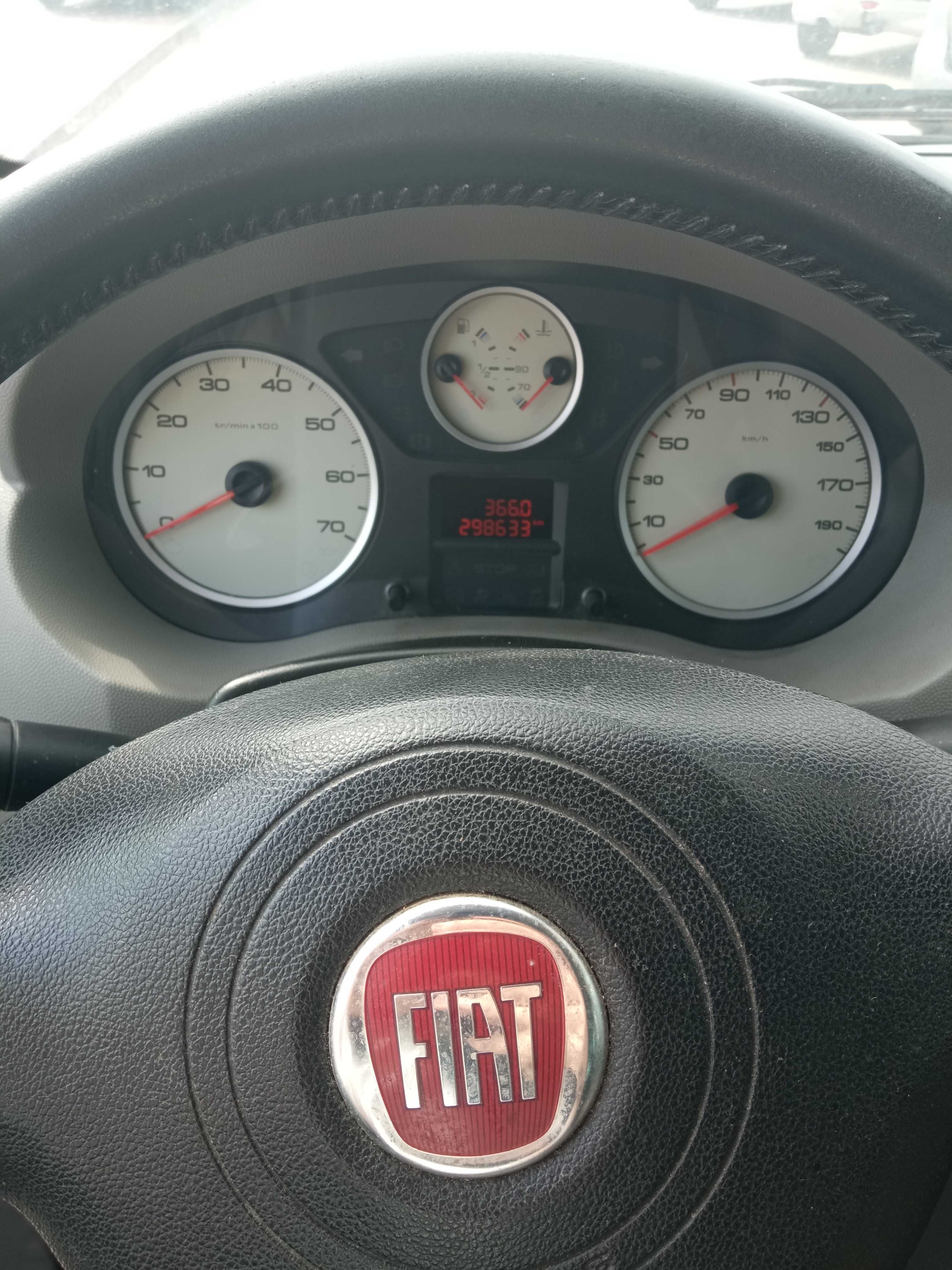 FIAT Scudo  bus - 8 osób