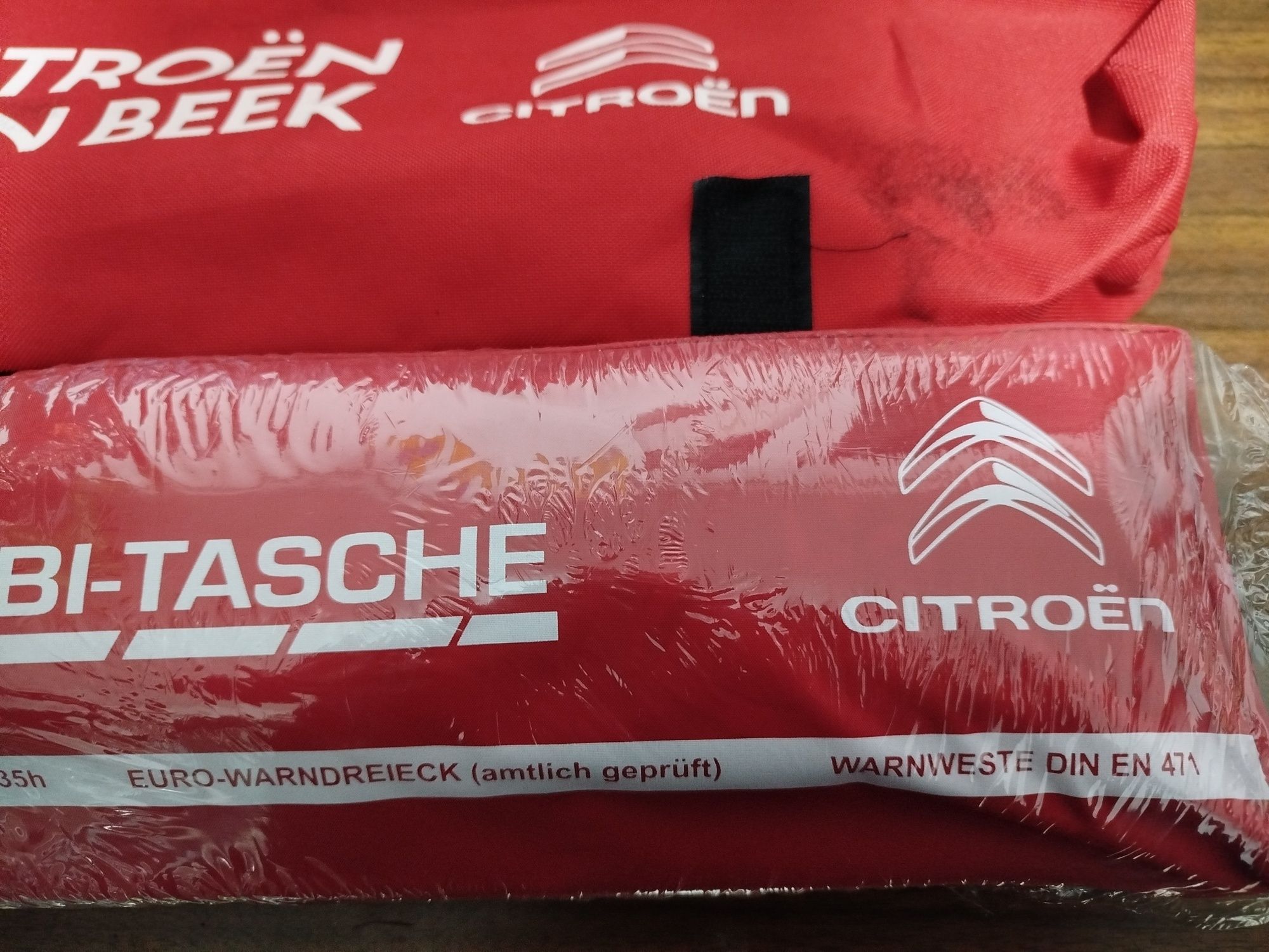 Bolsas originais Citroen NOVO - Triângulo/Colete/Primeiros Socorros