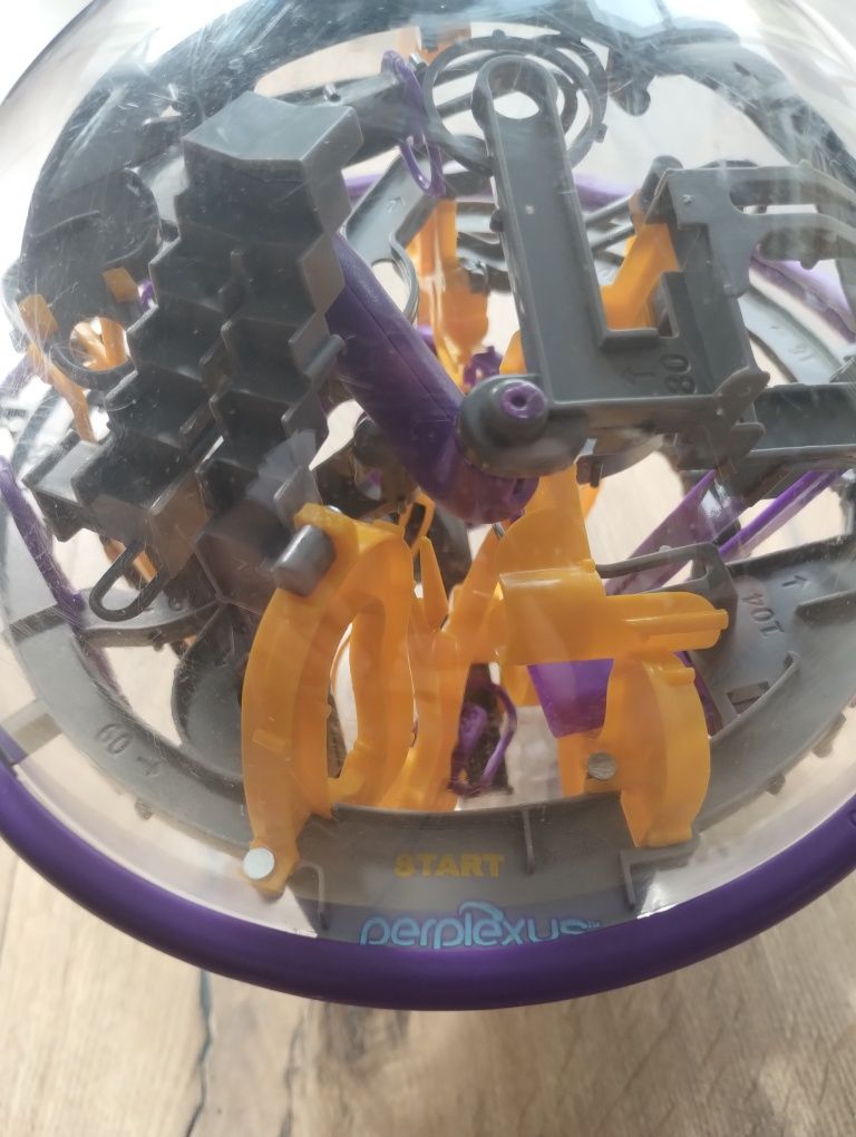 Wielka kula perplexus gra logiczna