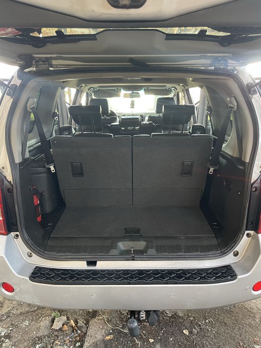 Nissan Pathfinder Automat 7 Miejsc Full Opcja F-Vat