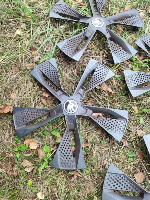 Komplet 4x kołpak dekiel Skoda KODIAQ nr6