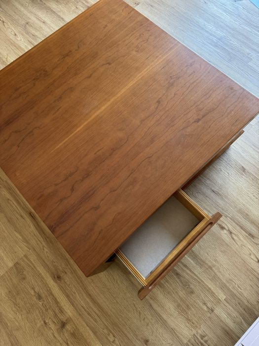 Mesa de centro cerejeira