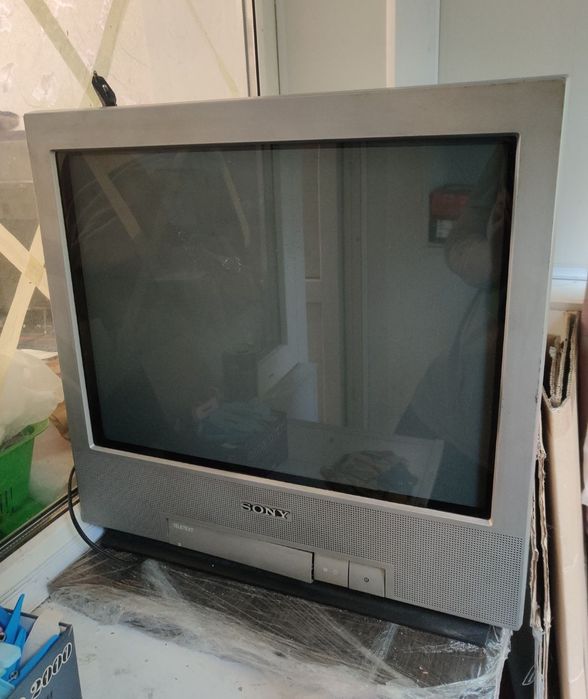 Телевізор SONY, працює, самовивіз