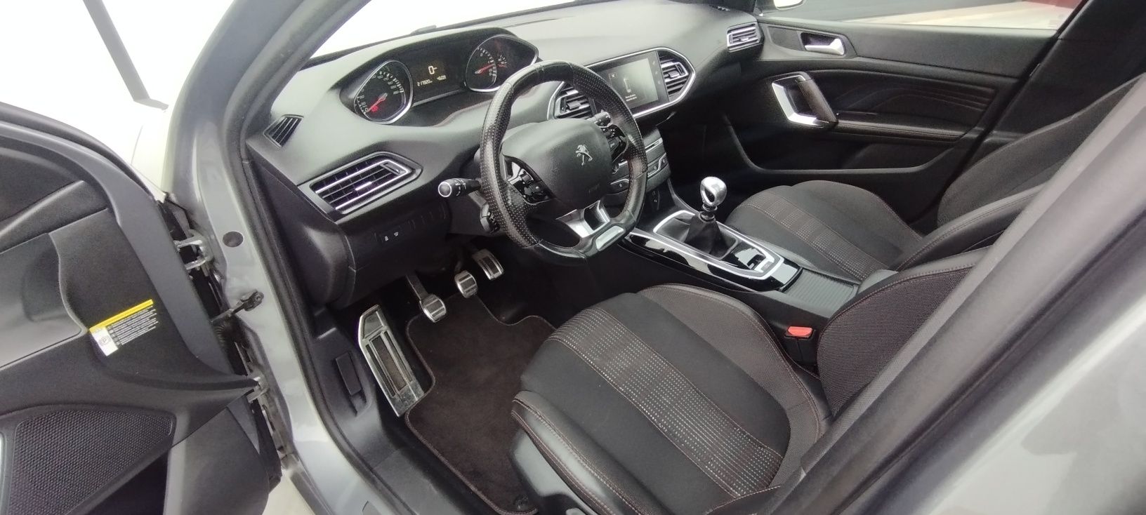 Peugeot 308sw GTline 120cv