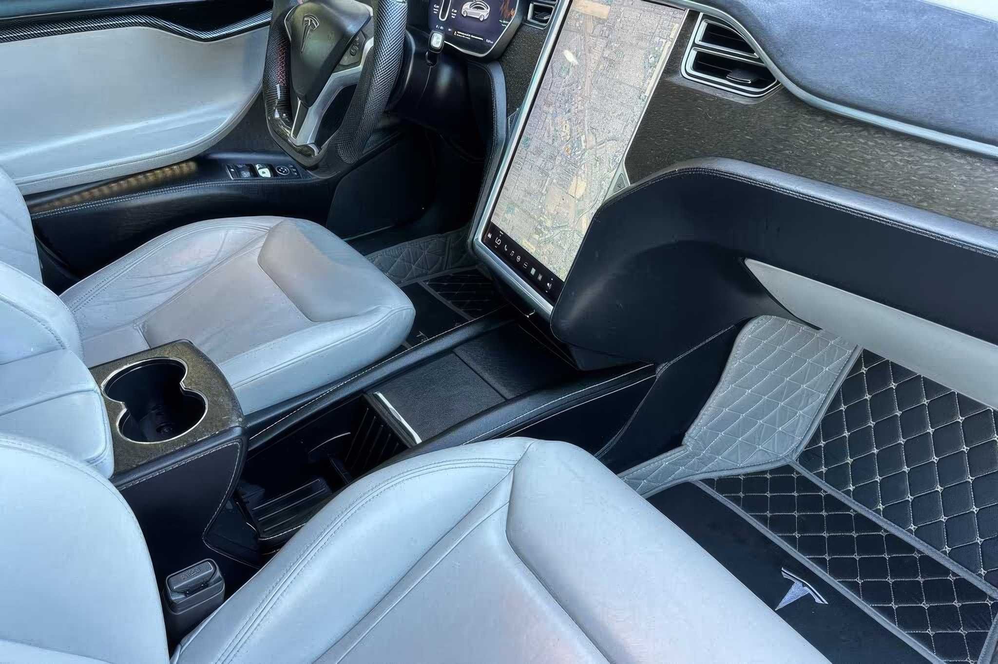 2016 Tesla Model S P90D