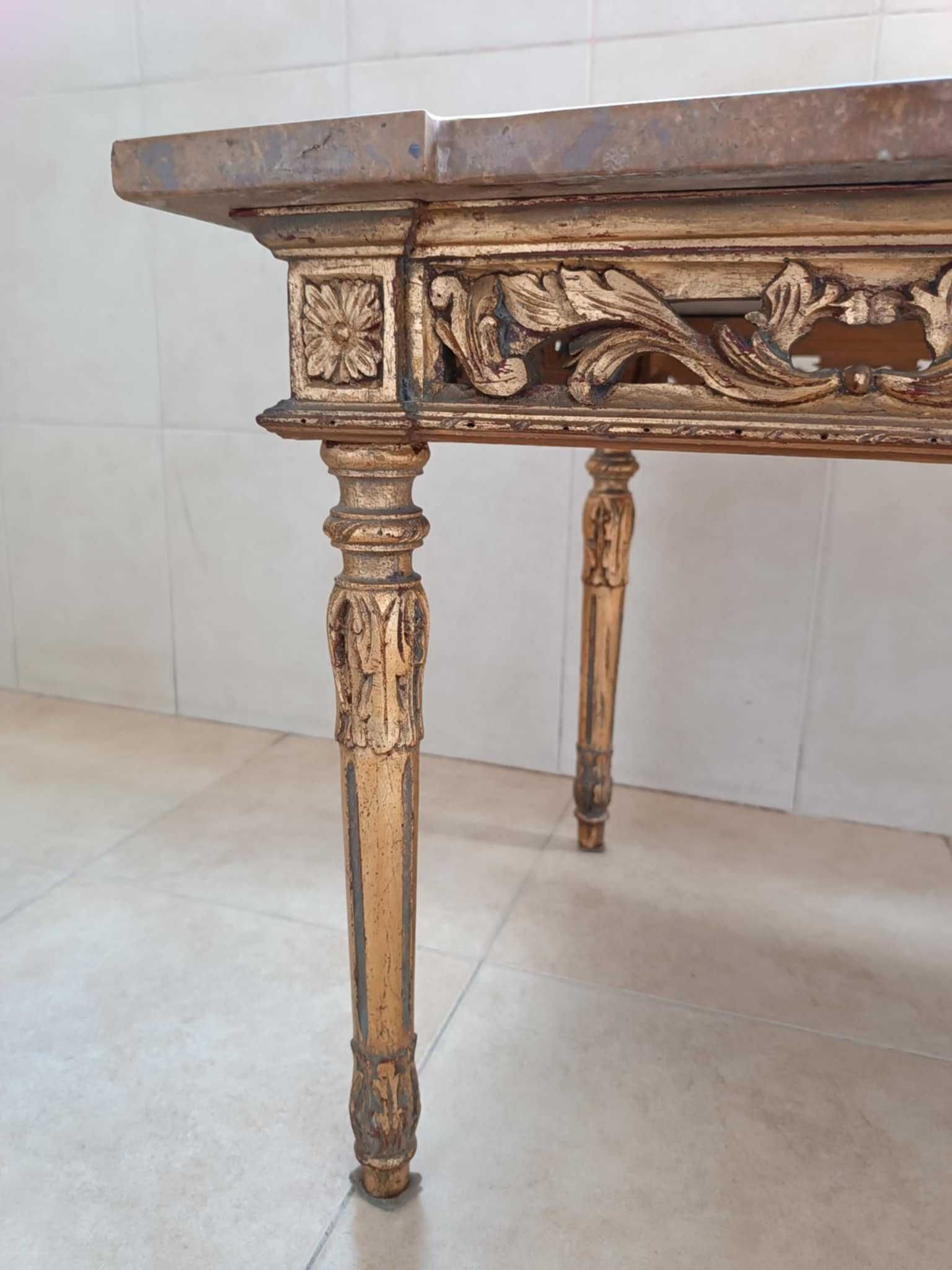 Mesa de apoio de sala de estar