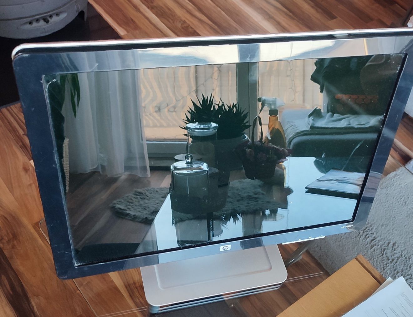 Monitor 22" do komputera PC HP W2216V