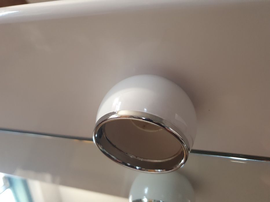 Дзеркало з підсвіткою у ванну кімнату