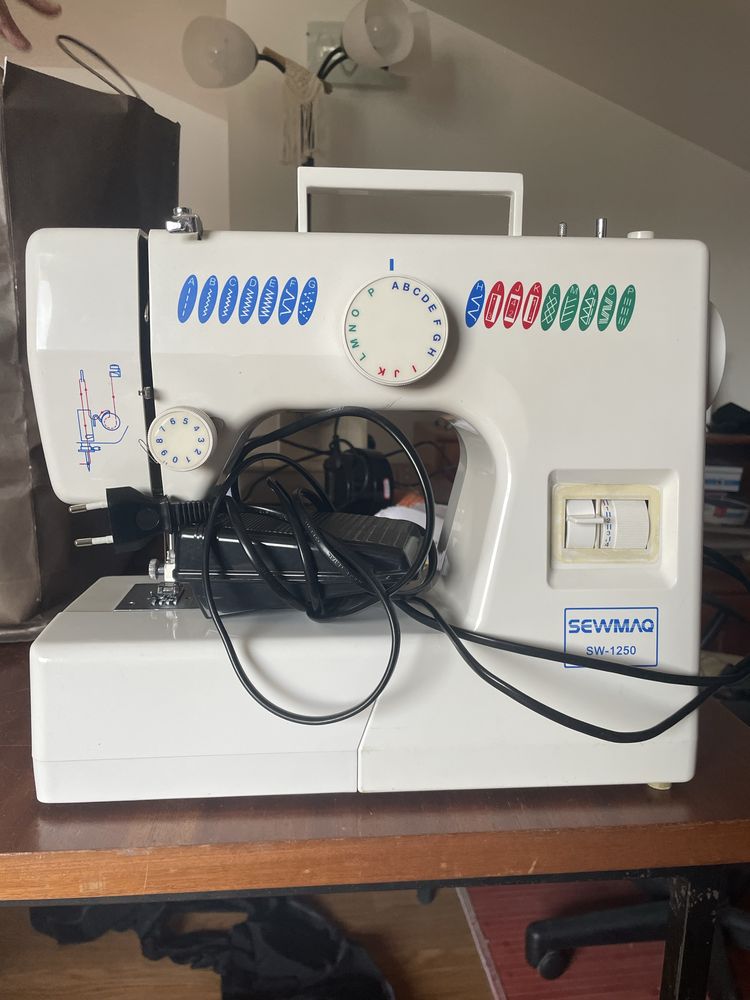 Máquina de Costura SEWMAQ SW-1250