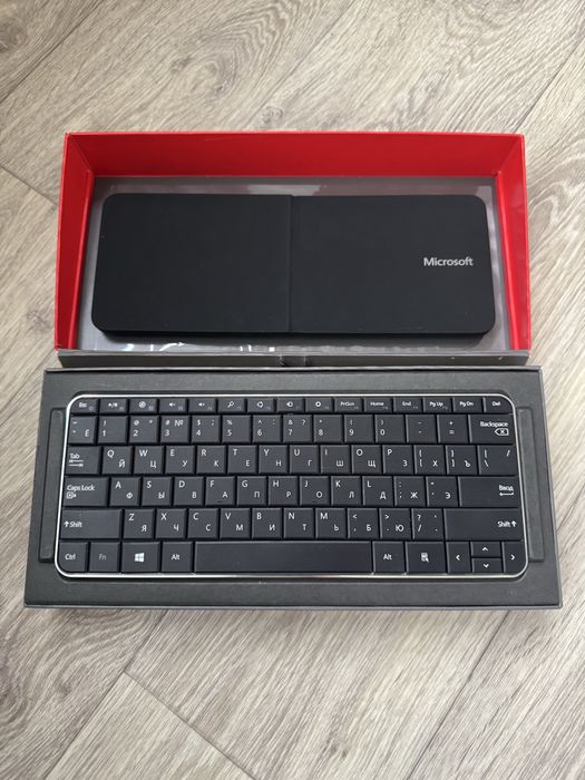 Бездротова клавіатур Microsoft Wedge Mobile