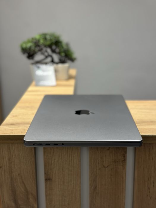 MacBook Pro 14 M1 16/512Gb • Магазин • Гарантія