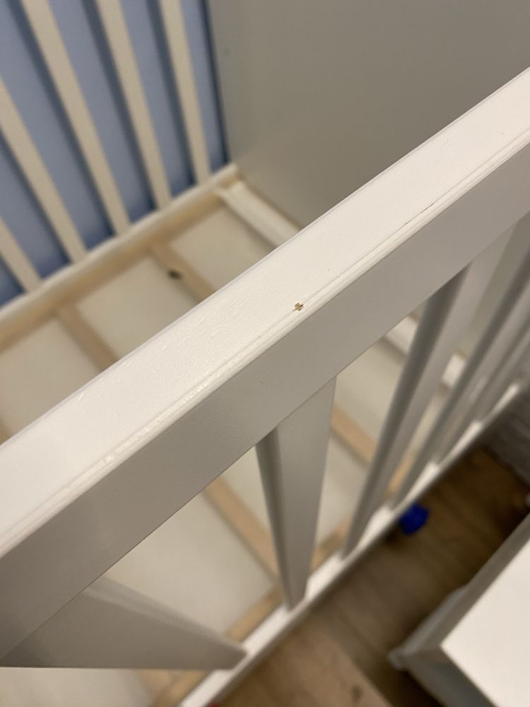 Drewniane łóżeczko ikea