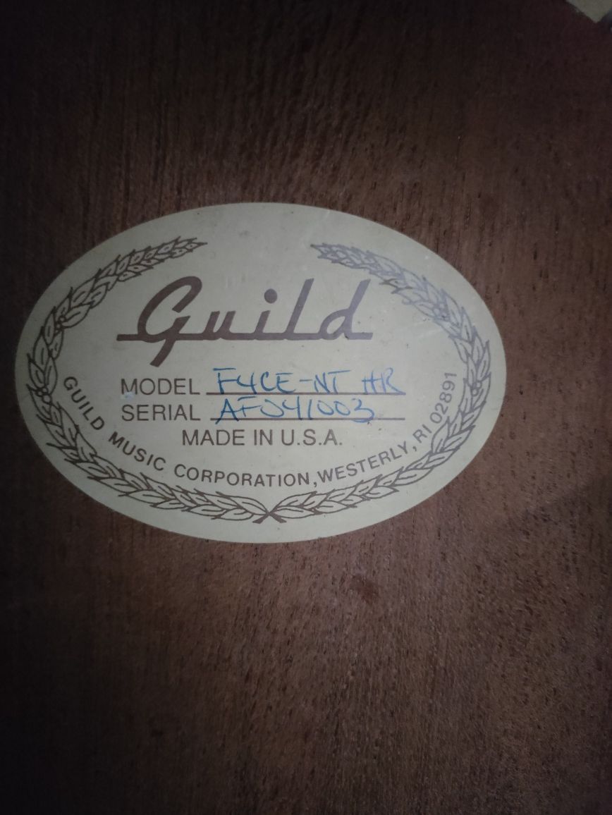 Guild Acoustica F4-CE Natural USA