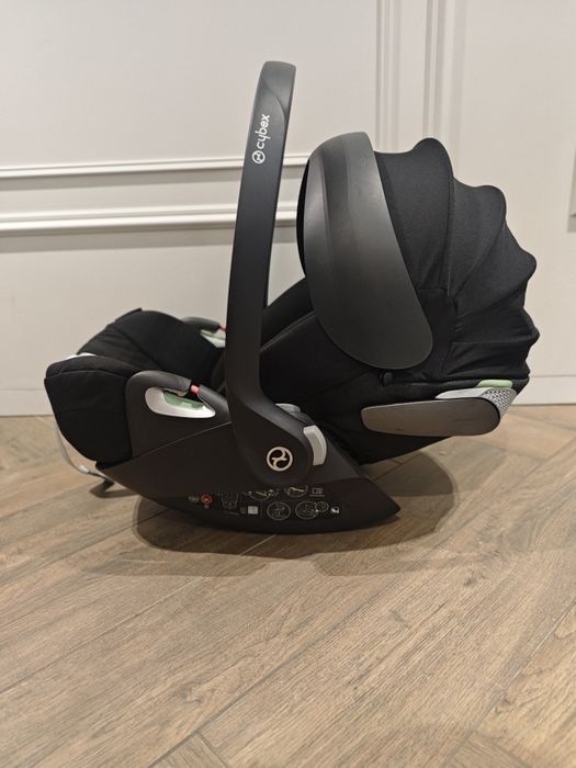 Автокрісло Cybex T-size