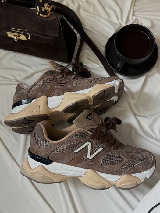 Жіночі кросівки New Balance 9060 Brown Mushroom 36-41