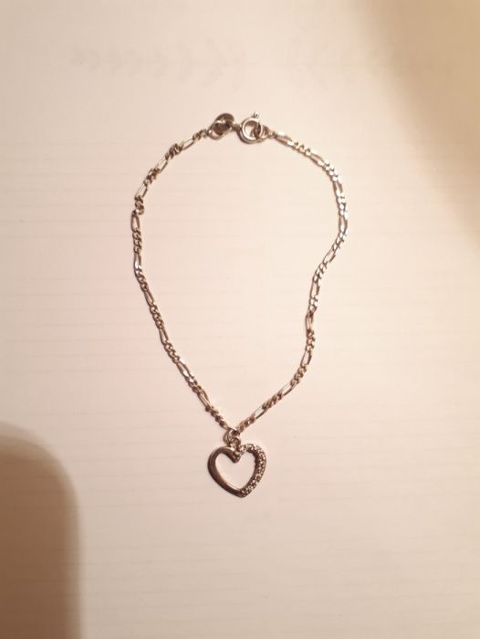 Pulseira prata com coração