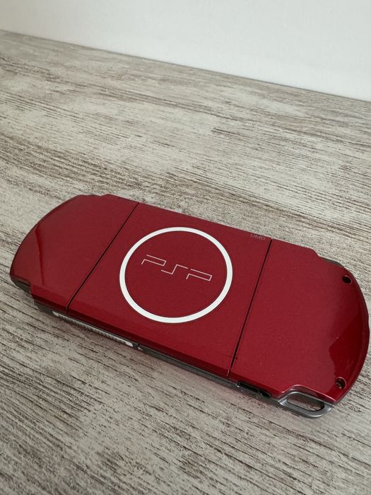 PSP Slim Lite 3004 Red edition