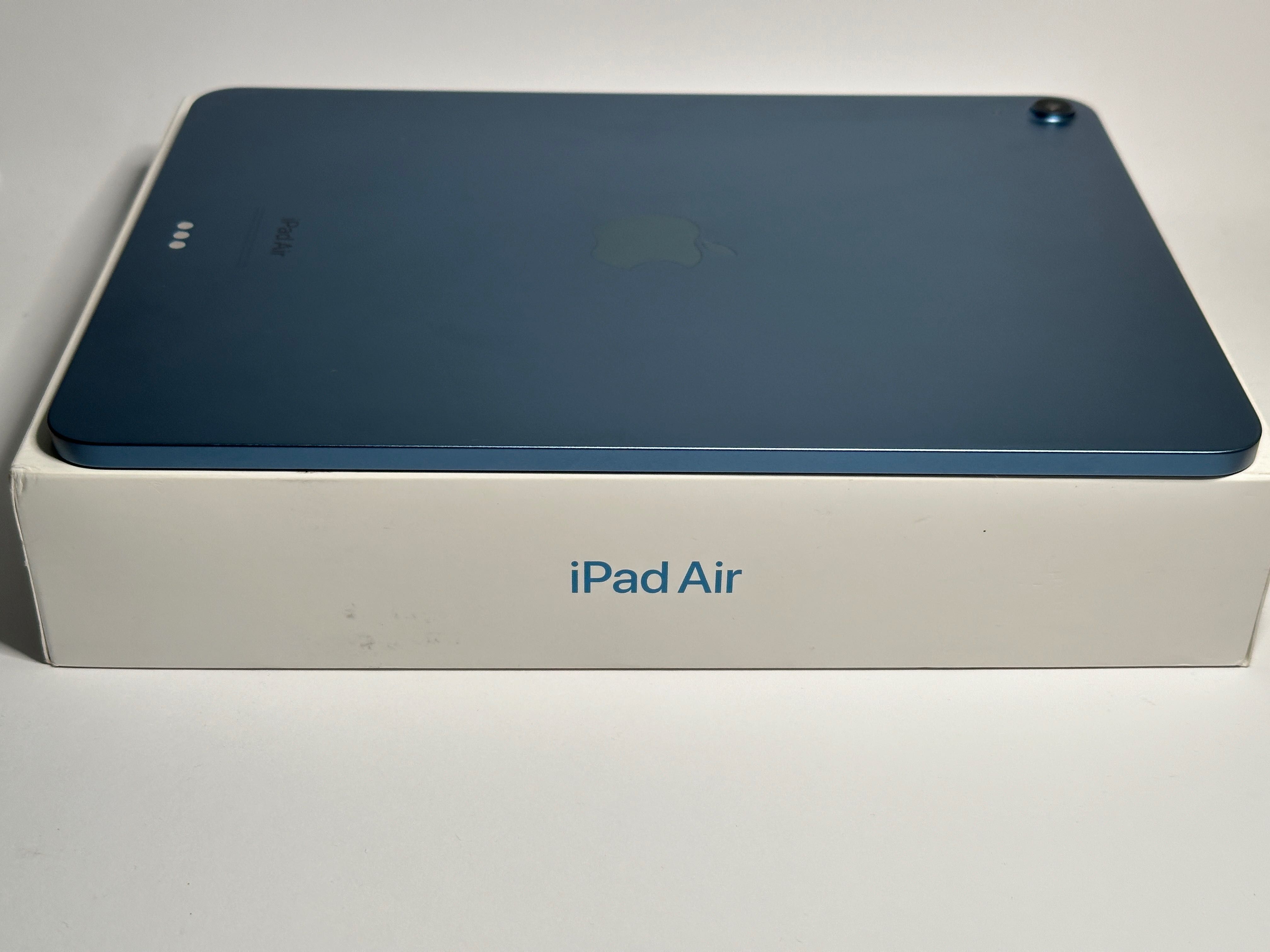 Apple iPad Air 5Gen M1 2022 64GB Blue Батарея 92%