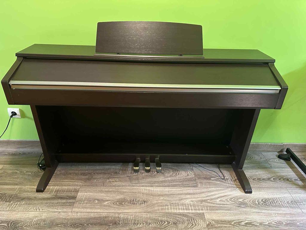 Pianino cyfrowe Celviano