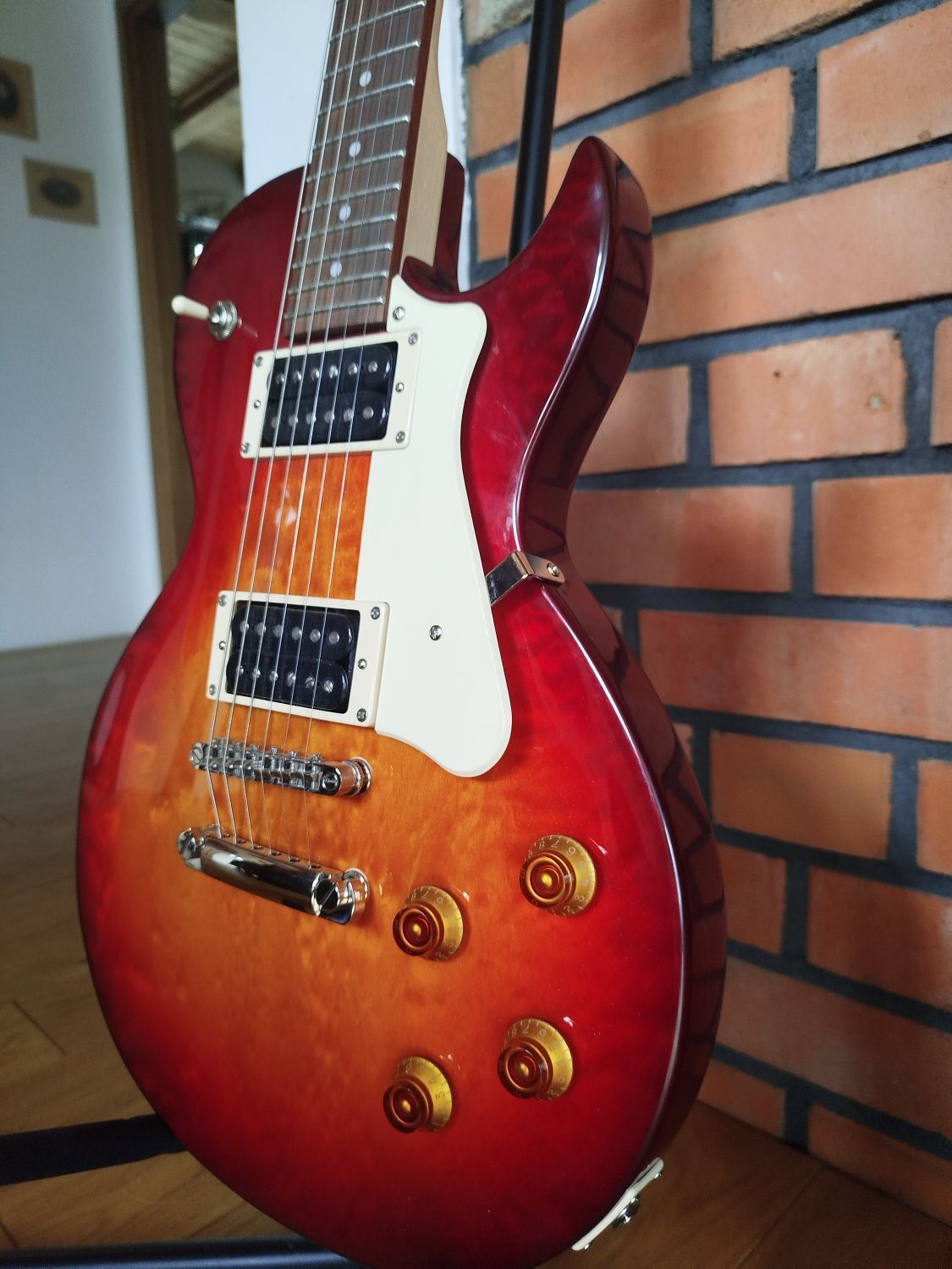 Gitara elektryczna Cort les paul Cr100