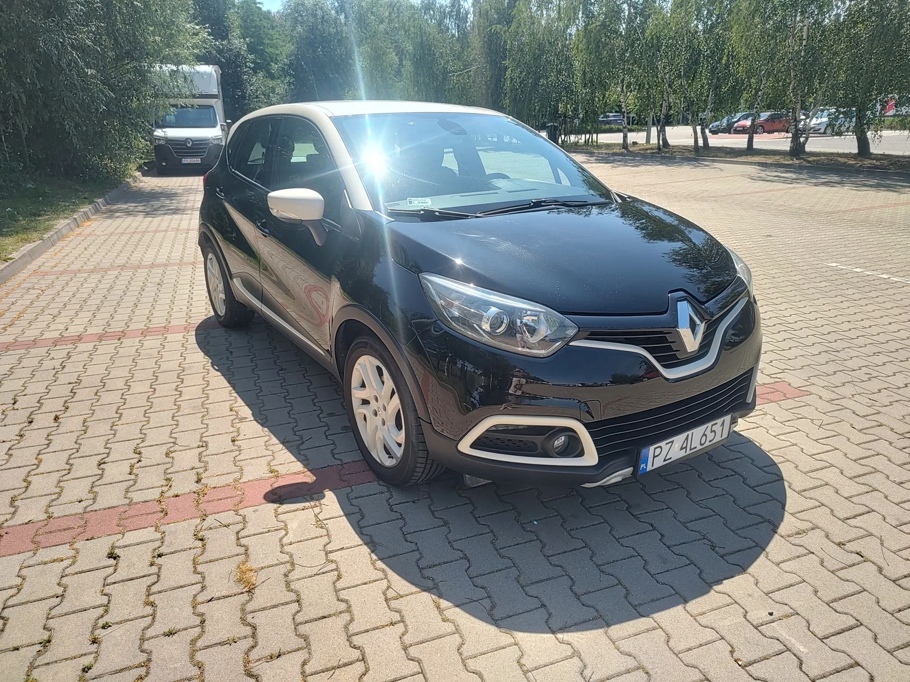 Renault Captur Renault Captur 1.2 TCe salon PL | Automat | serwis. w ASO | 62 tys km.