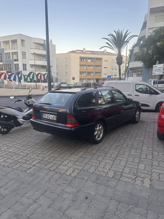 Mercedes-Benz 220CDI
