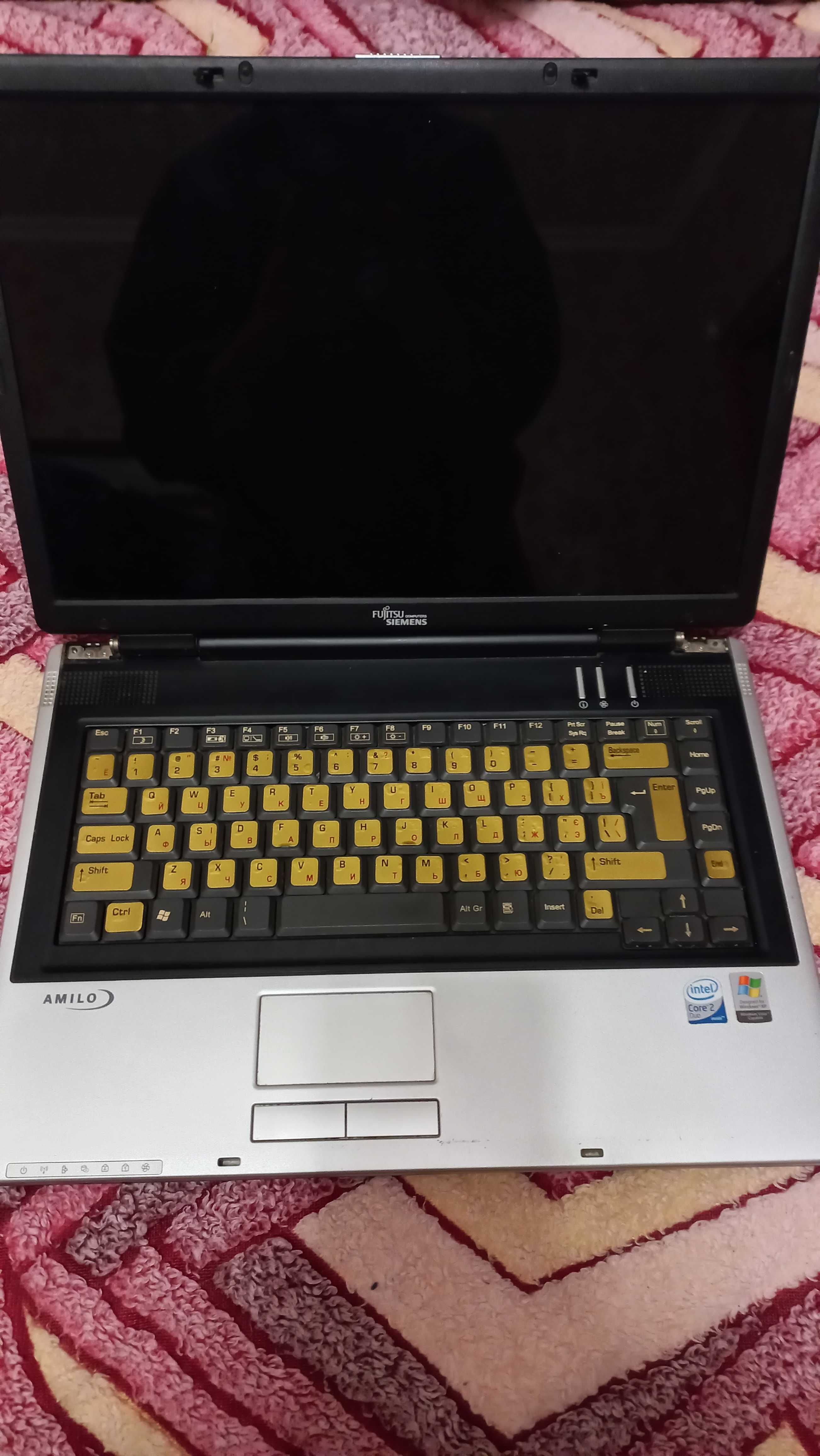 Ноутбук  Fujitsu Siemens
