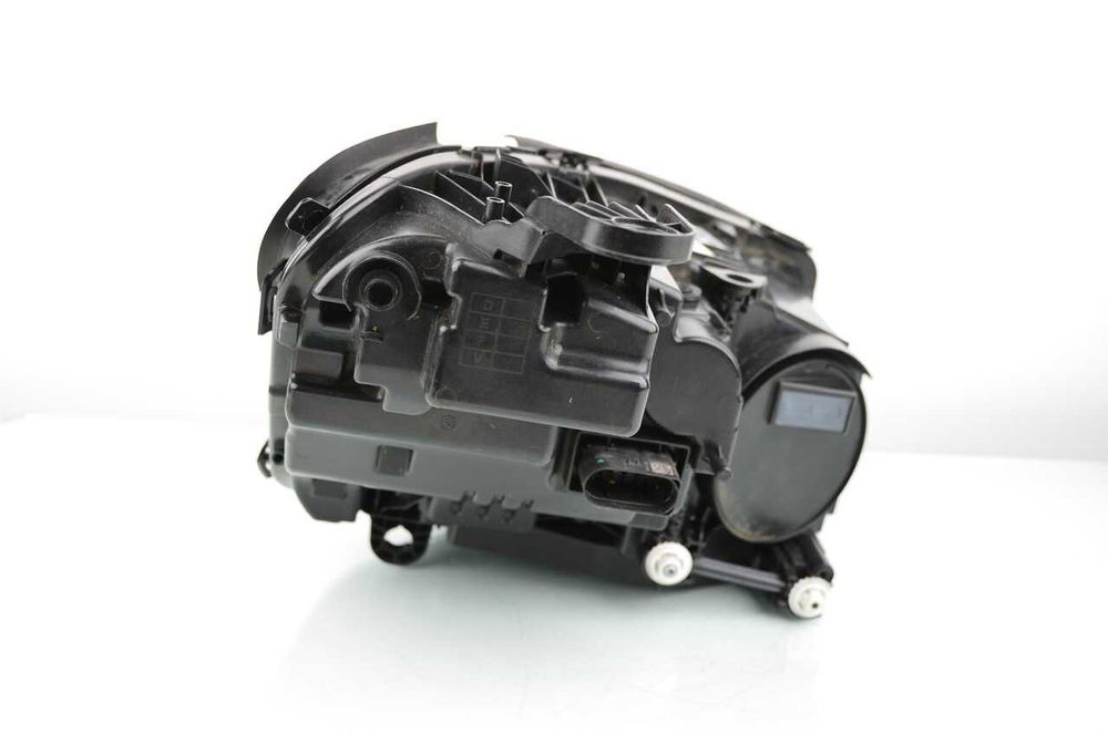 MERCEDES E KLASA W213 FULL LED lift performance lewa lampa przednia