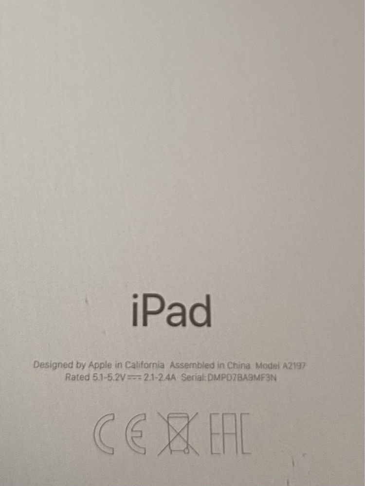 Планшет ipad 7 a2197/ на запчастини! D490